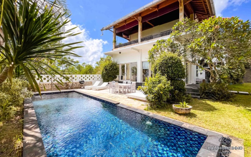 VILLA LUAS DENGAN PEMANDANGAN LAUT, 4 KAMAR TIDUR UNTUK DISEWA BULANAN & TAHUNAN DI BALI - UNGASAN