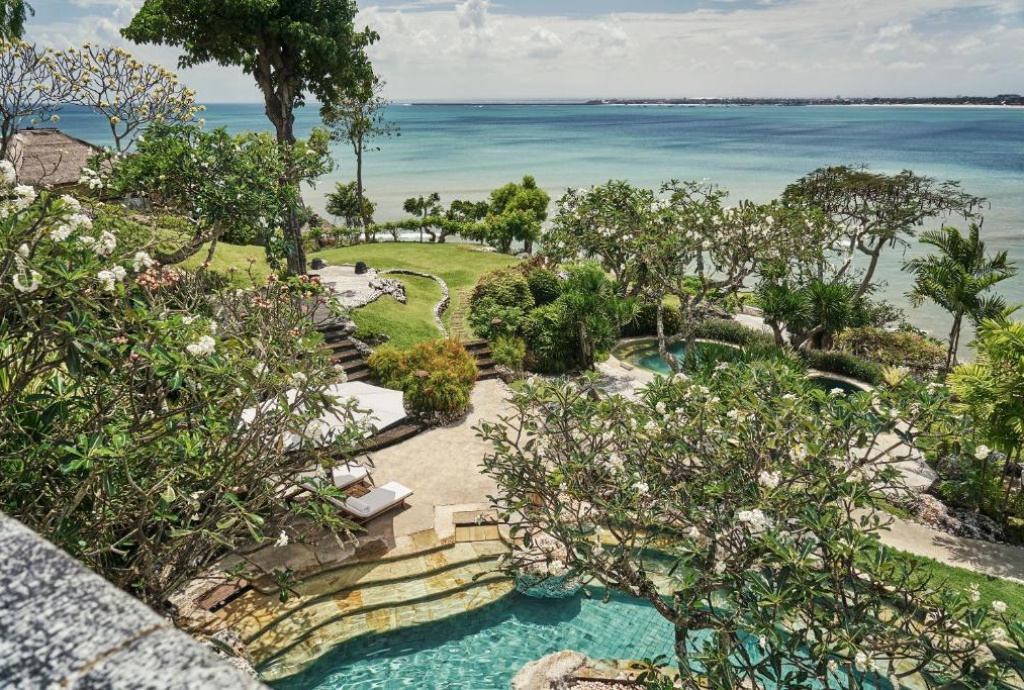 bali-home-immo-best-resorts-in-jimbaran-bay-2025-a-handy-guide-to-where-to-stay