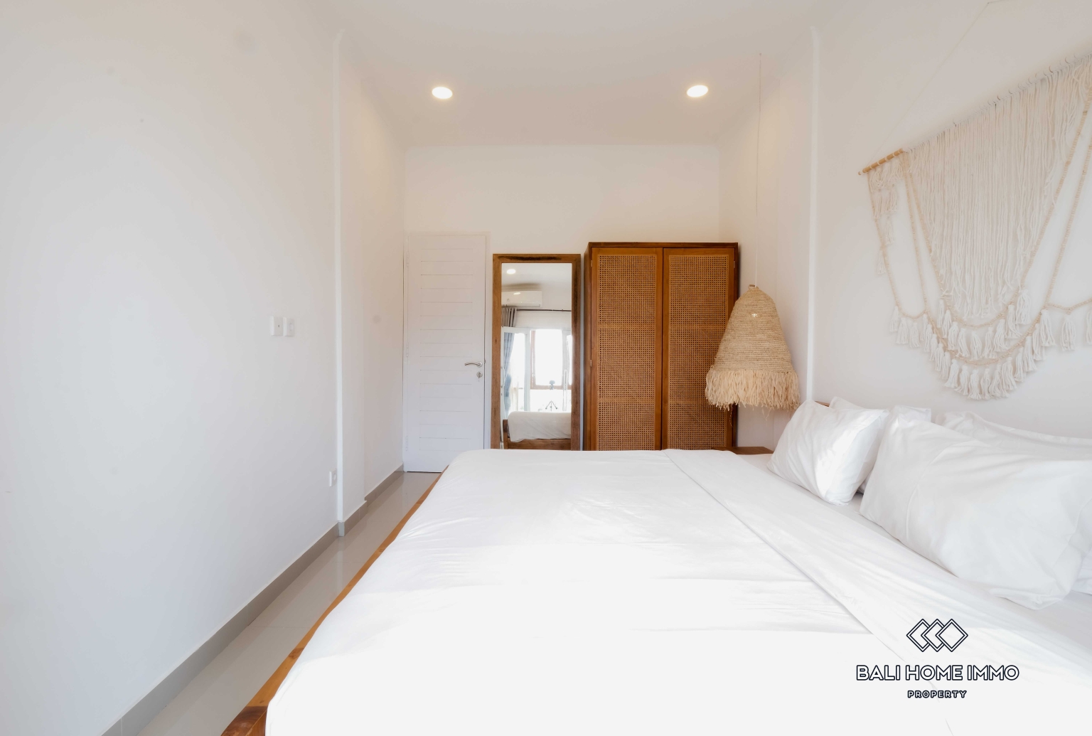 1 bedroom apartment for rental in Pererenan Bali view 11