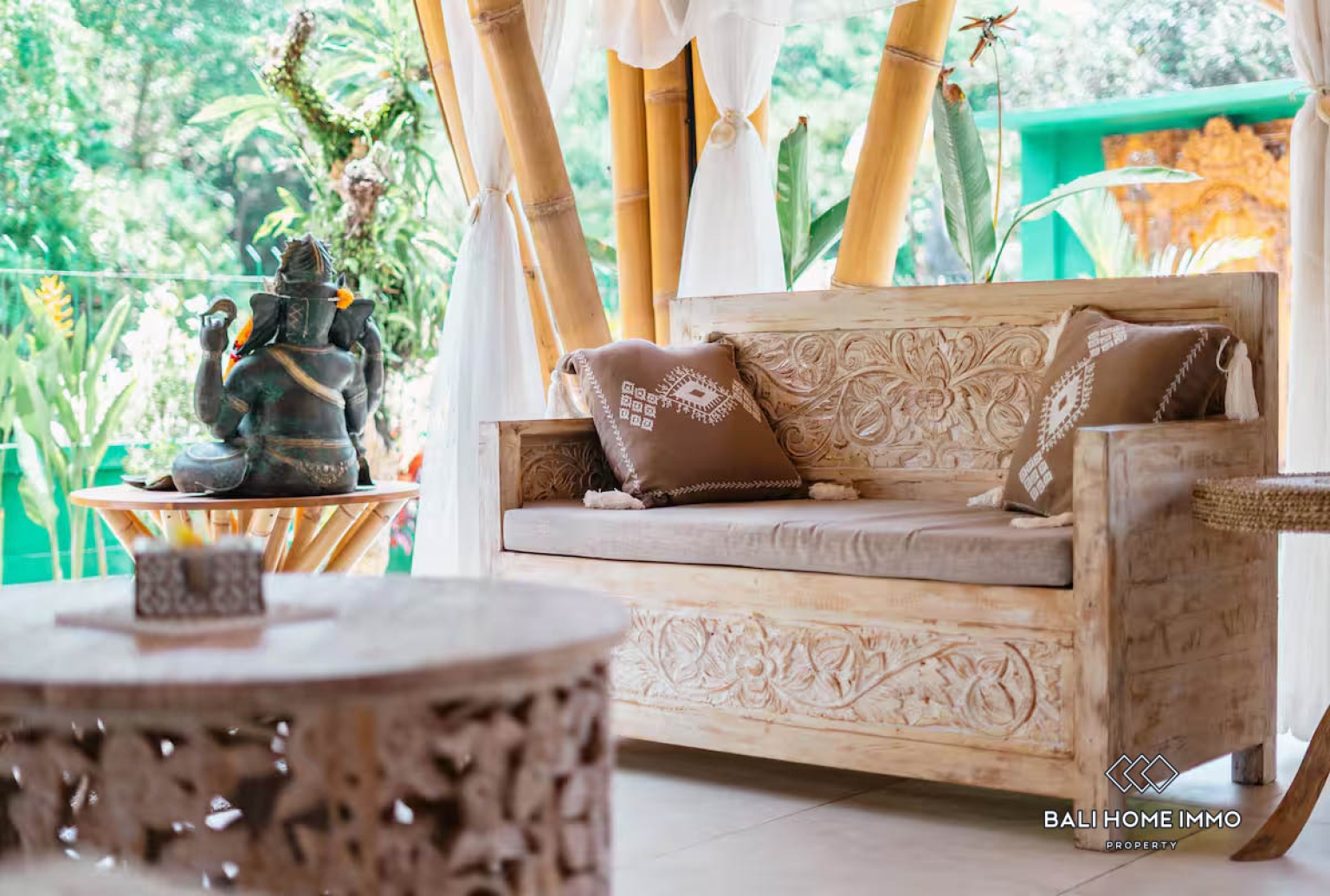 1 BEDROOM BAMBOO VILLA WITH RIVER AND JUNGLE VIEW FOR SALE IN SUKAWATI view 3