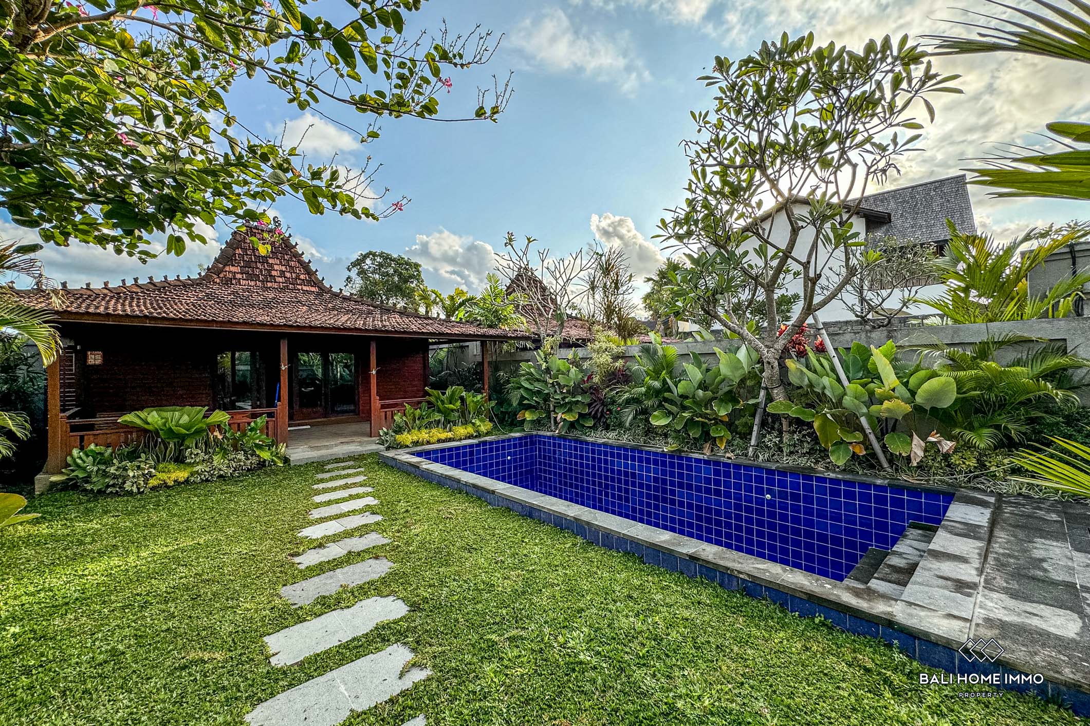 Villa - Rent - 1 Bedroom Joglo for yearly rental in Canggu Residential ...