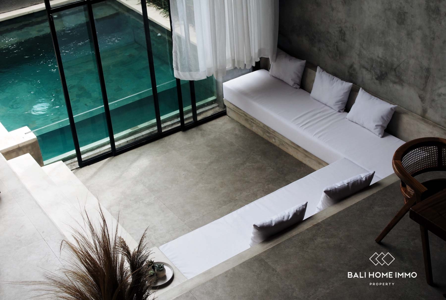 1 BEDROOM LOFT FOR SALE LEASEHOLD IN BERAWA BALI view 3