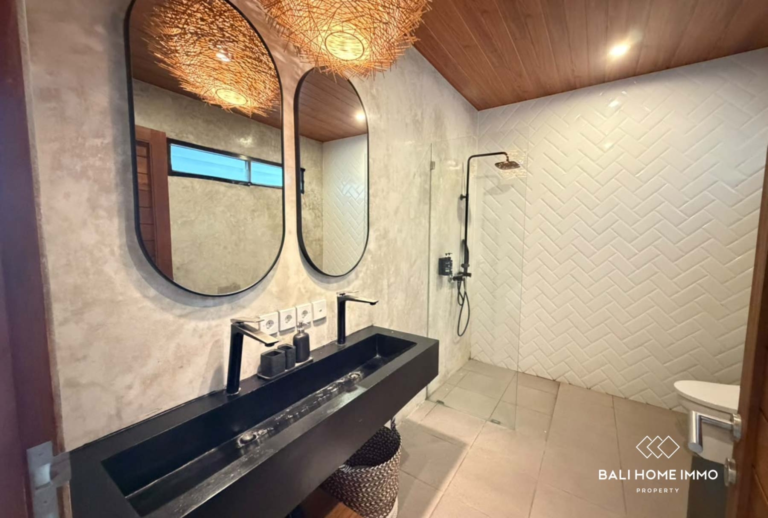 1 BEDROOM LOFT FOR SALE LEASEHOLD IN BERAWA BALI view 7