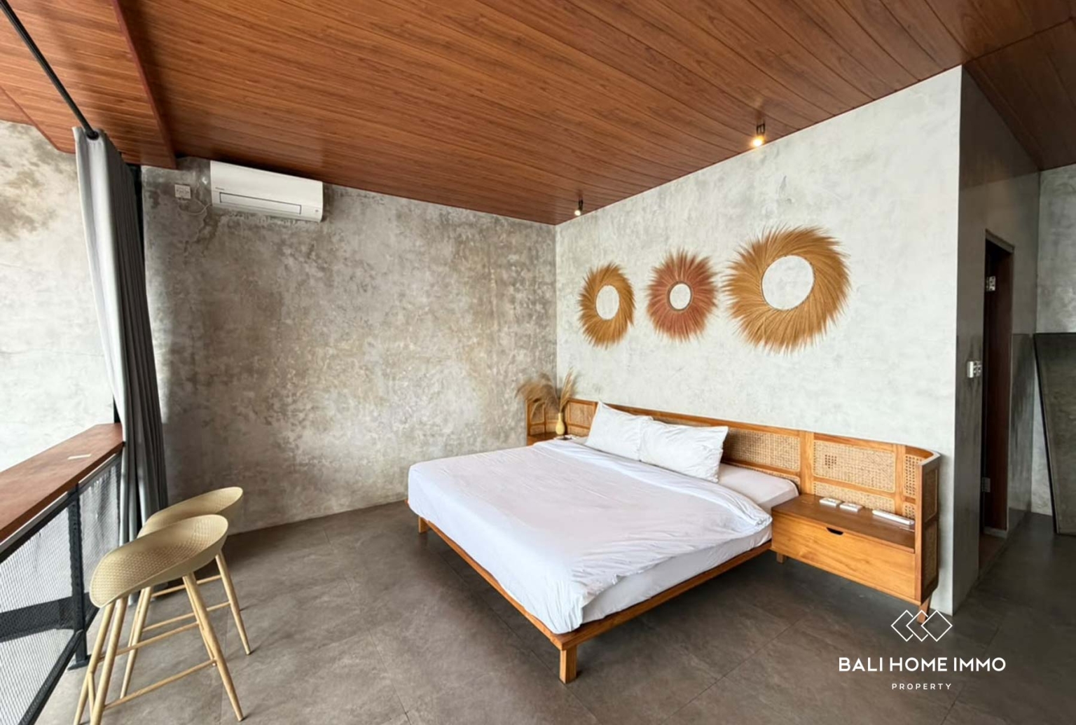 1 BEDROOM LOFT FOR SALE LEASEHOLD IN BERAWA BALI view 5