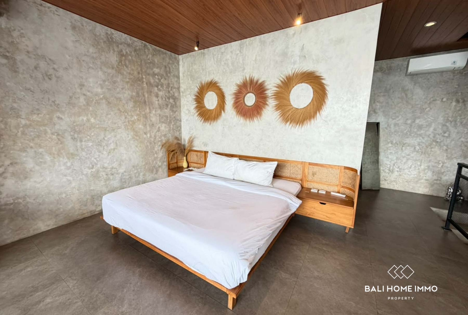 1 BEDROOM LOFT FOR SALE LEASEHOLD IN BERAWA BALI view 6