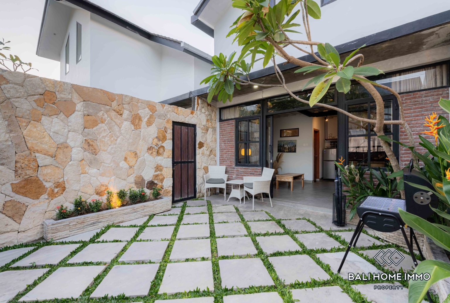 Villa Loft 1 Kamar Dijual di Umalas view 14