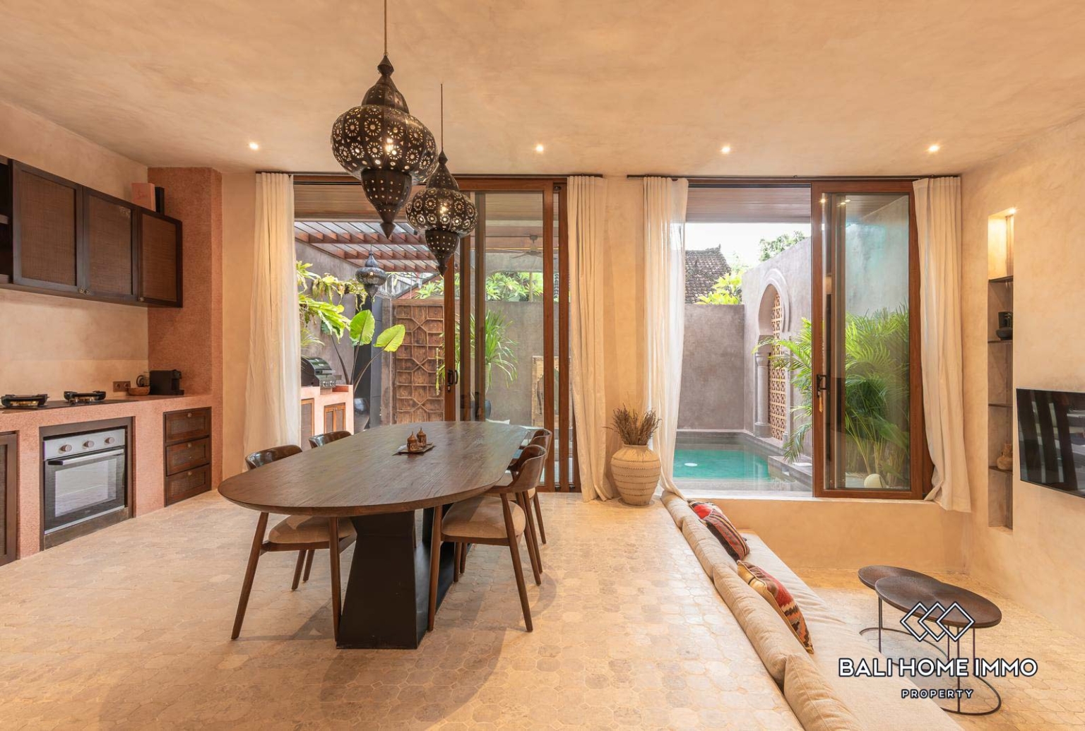 1 Bedroom Morrocan Villa Style For Rent in Pererenan Northside view 5