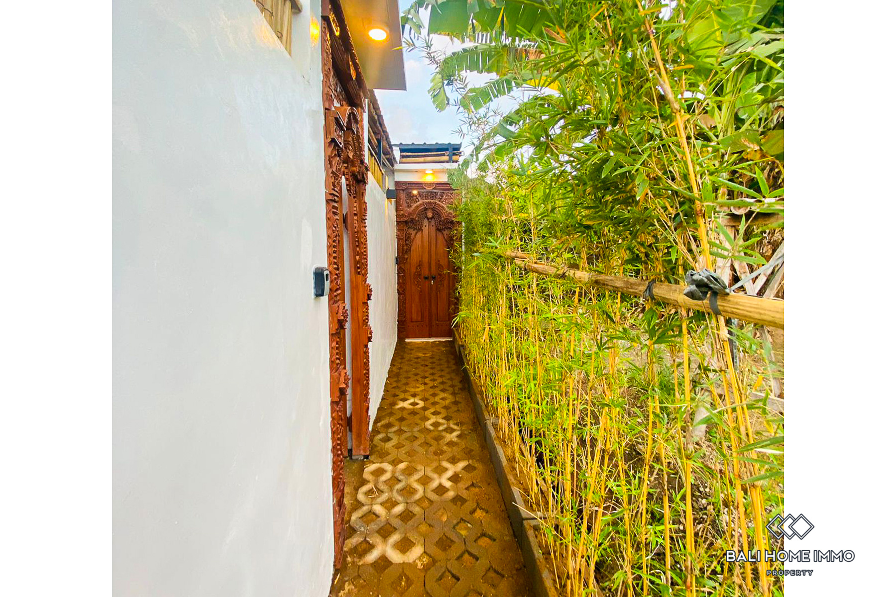 Townhouse 1 Kamar Diswakan Jangka Panjang di Buduk dekat Canggu Bali view 9