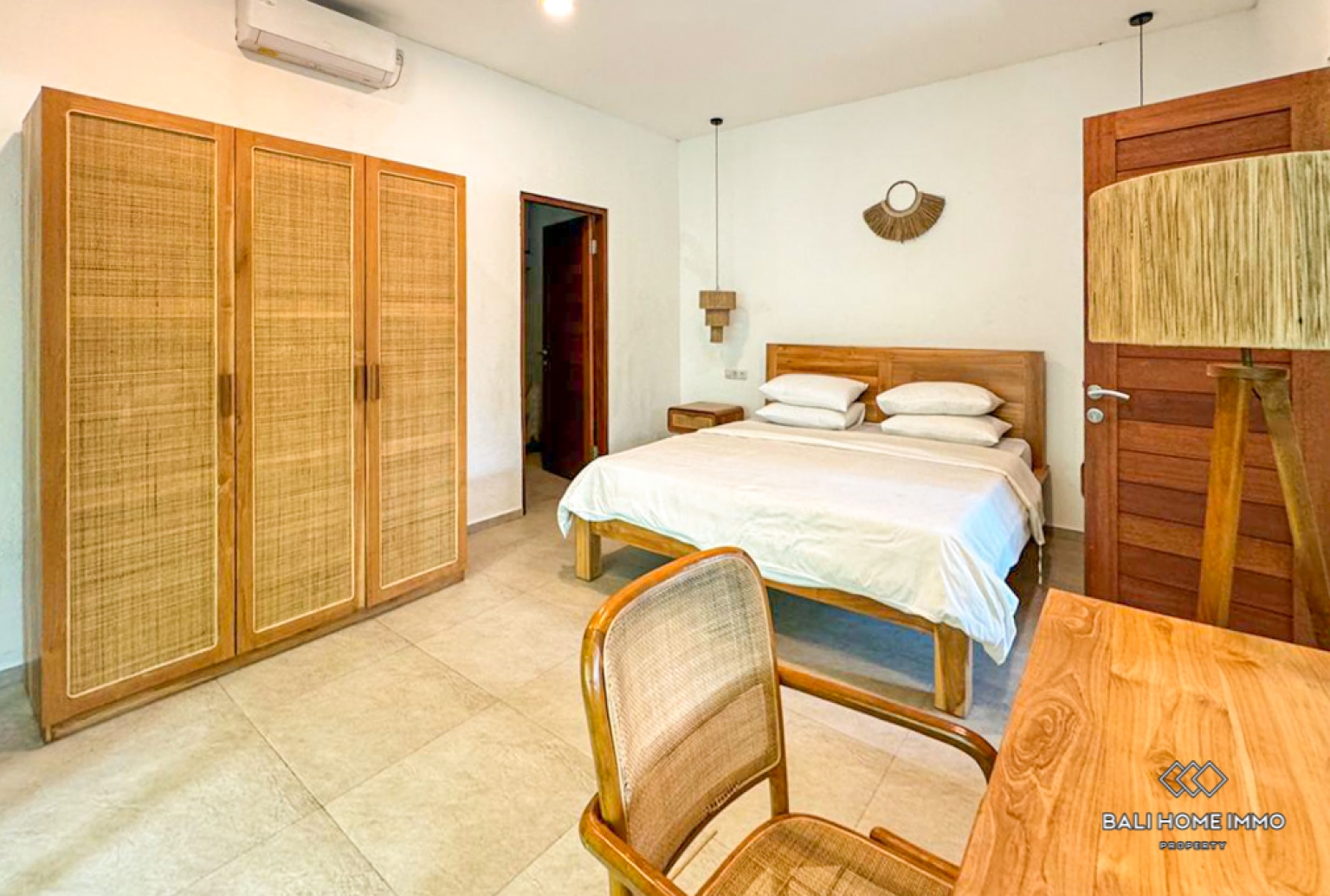 1 Bedroom Villa for Sale in Canggu, Berawa view 5