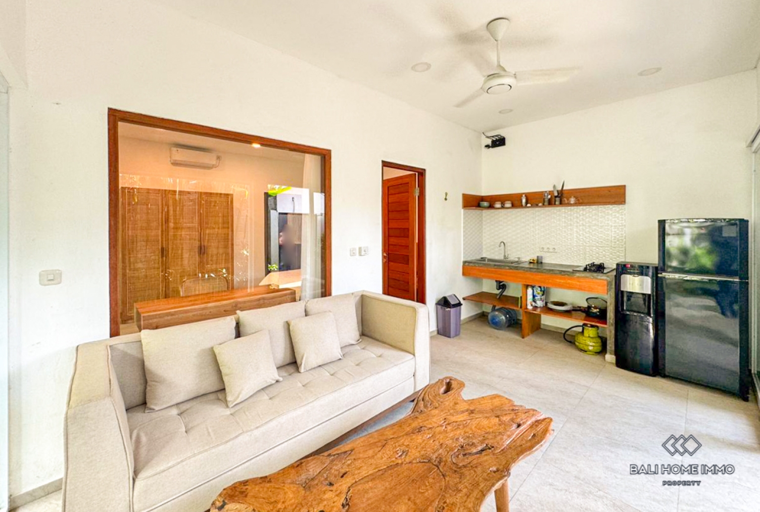 1 Bedroom Villa for Sale in Canggu, Berawa view 2