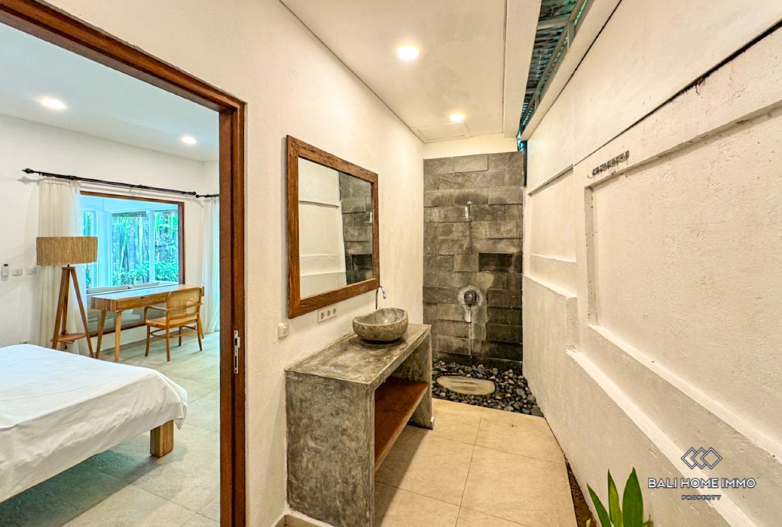 1 Bedroom Villa for Sale in Canggu, Berawa view 8