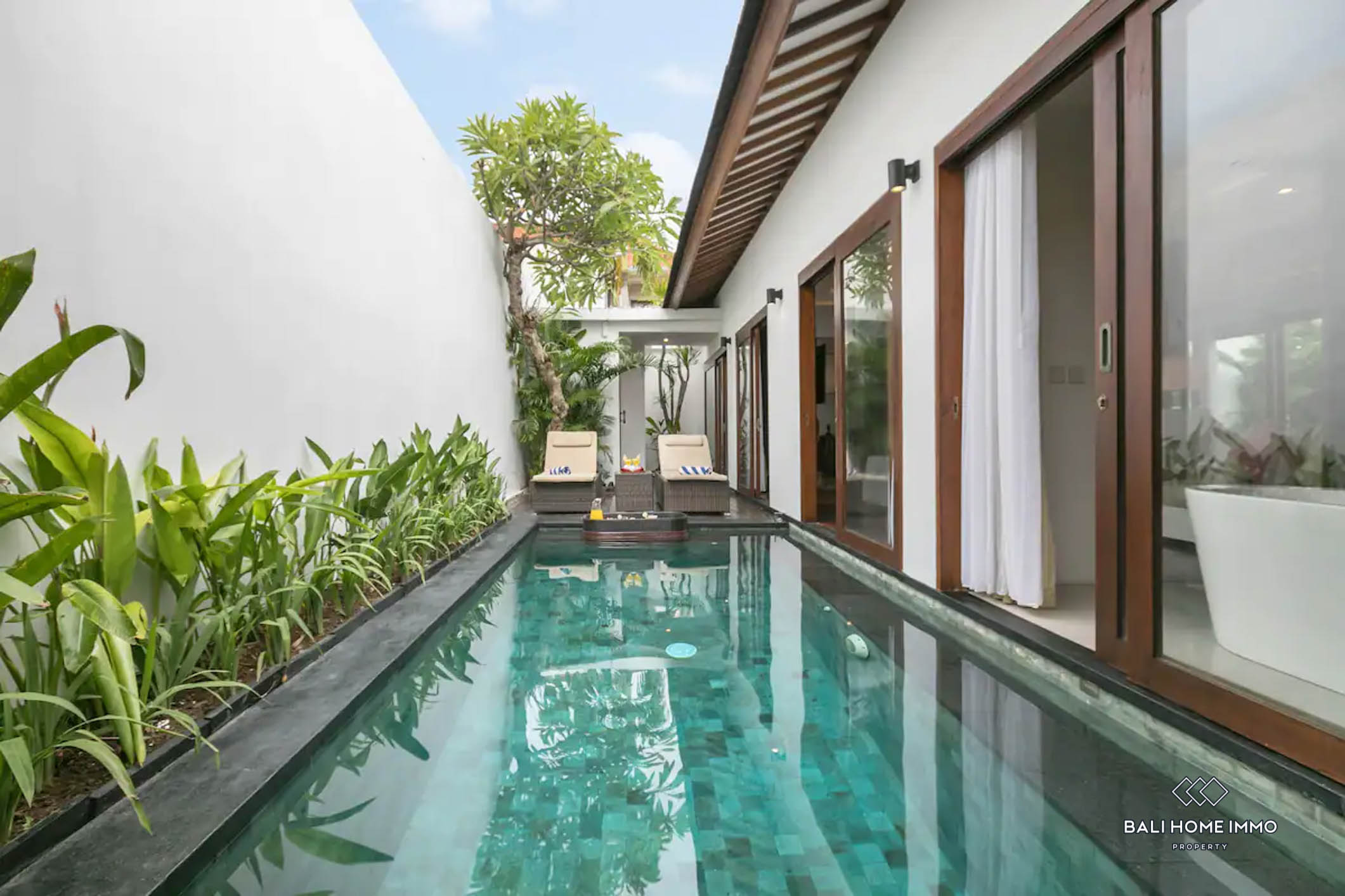 Villa - Sale - Leasehold - 1 Bedroom Villa For Sale Leasehold In Bali ...