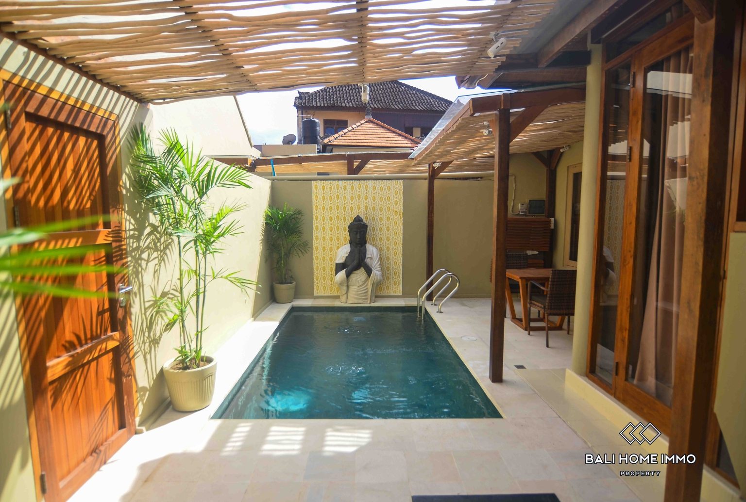 Villa 1 chambre à vendre en bail emphytéotique près de la plage de Double Six view 2