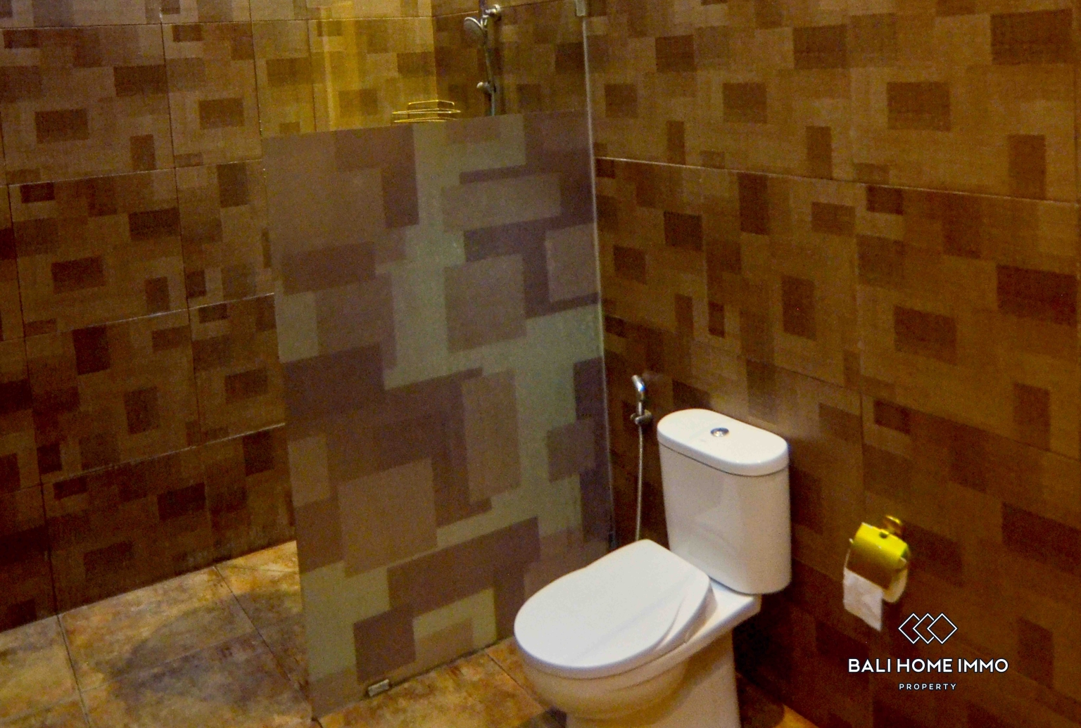 Vila 1 kamar dijual dengan status hak sewa dekat Pantai Double Six. view 10
