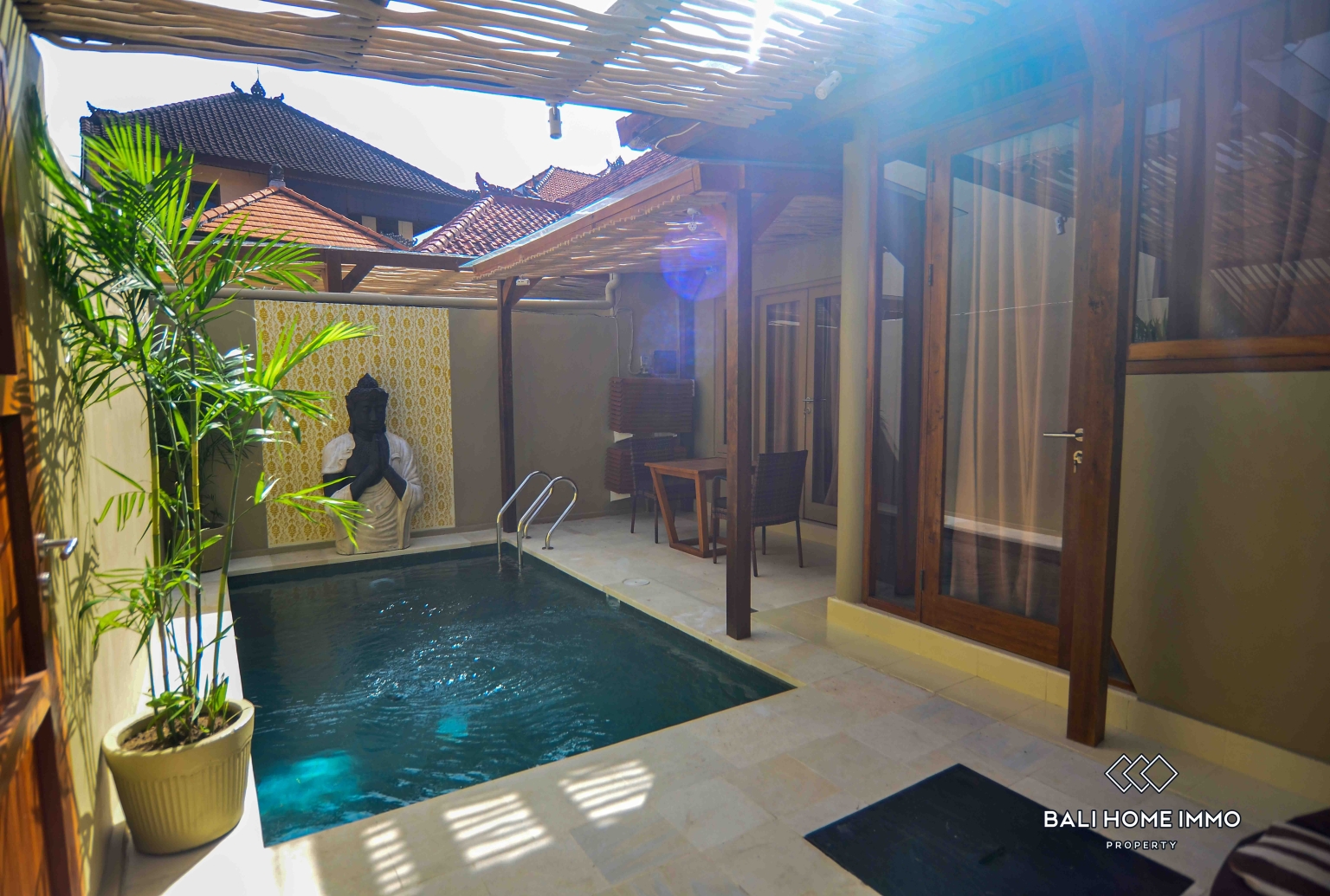 Villa 1 chambre à vendre en bail emphytéotique près de la plage de Double Six view 3