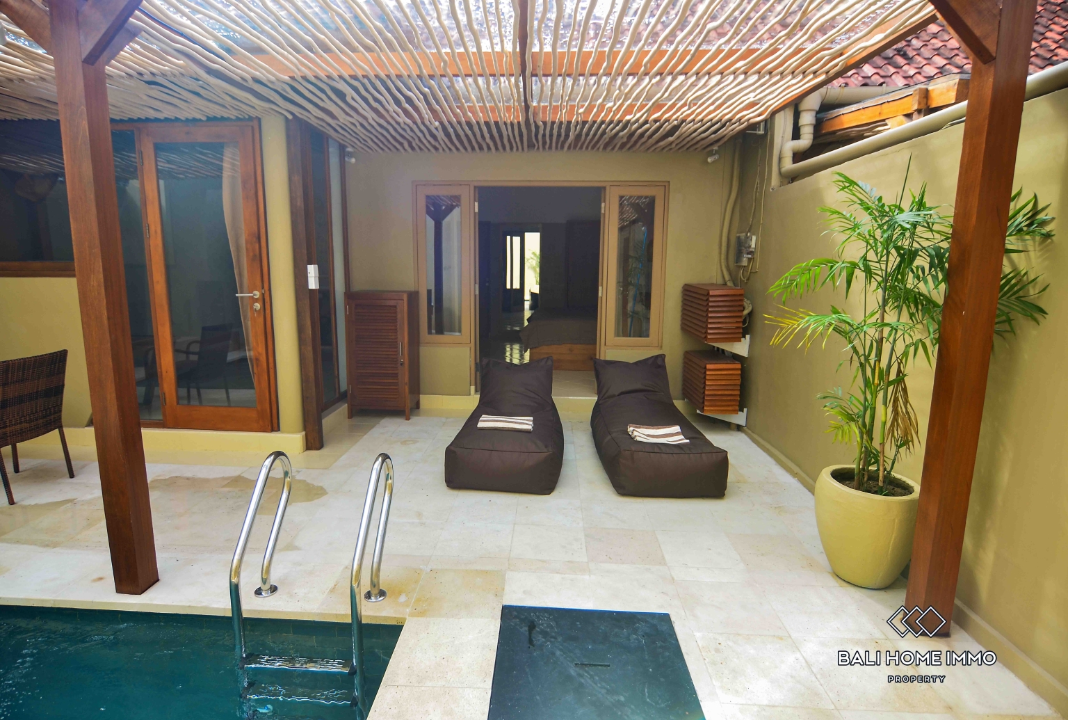 1 bedroom villa for Sale Leasehold Near Double Six Beach view 14