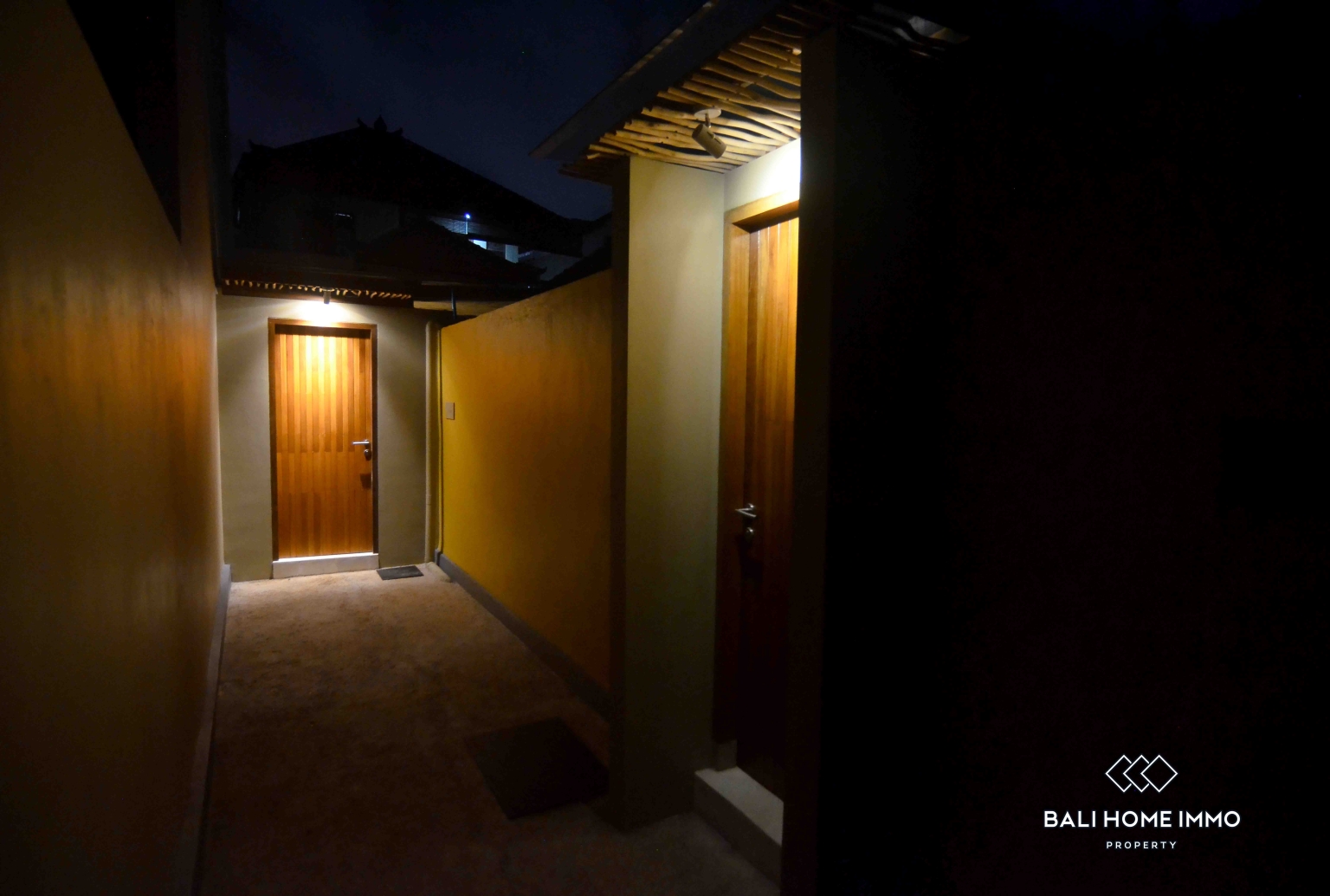 1 bedroom villa for Sale Leasehold Near Double Six Beach view 16