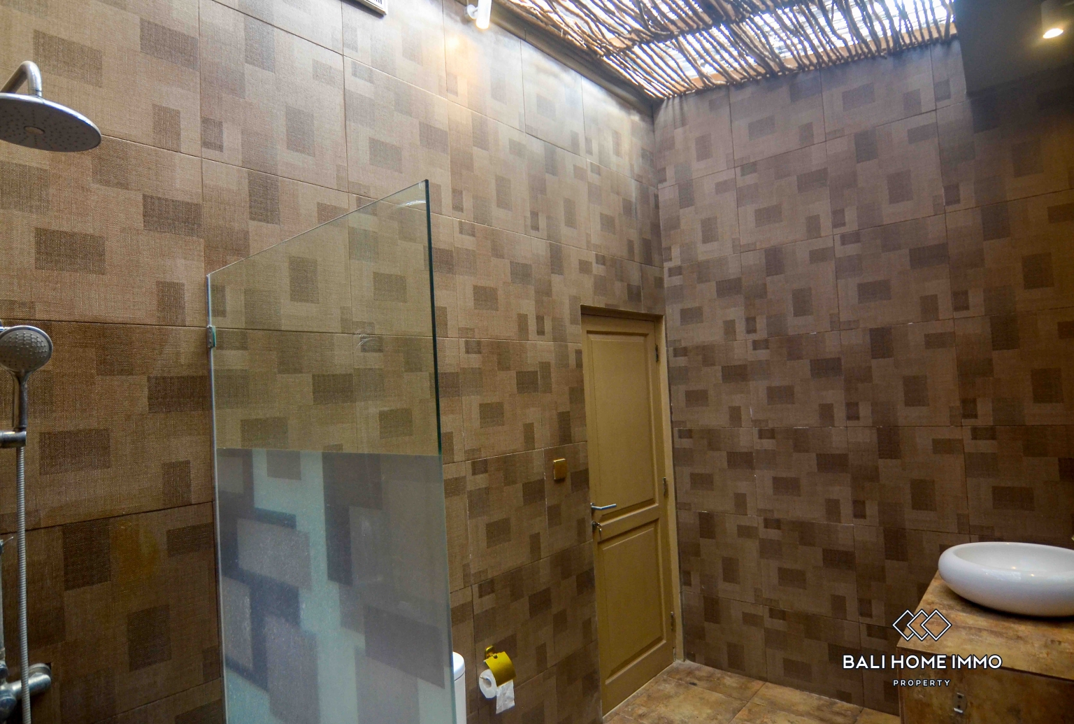 1 bedroom villa for Sale Leasehold Near Double Six Beach view 12