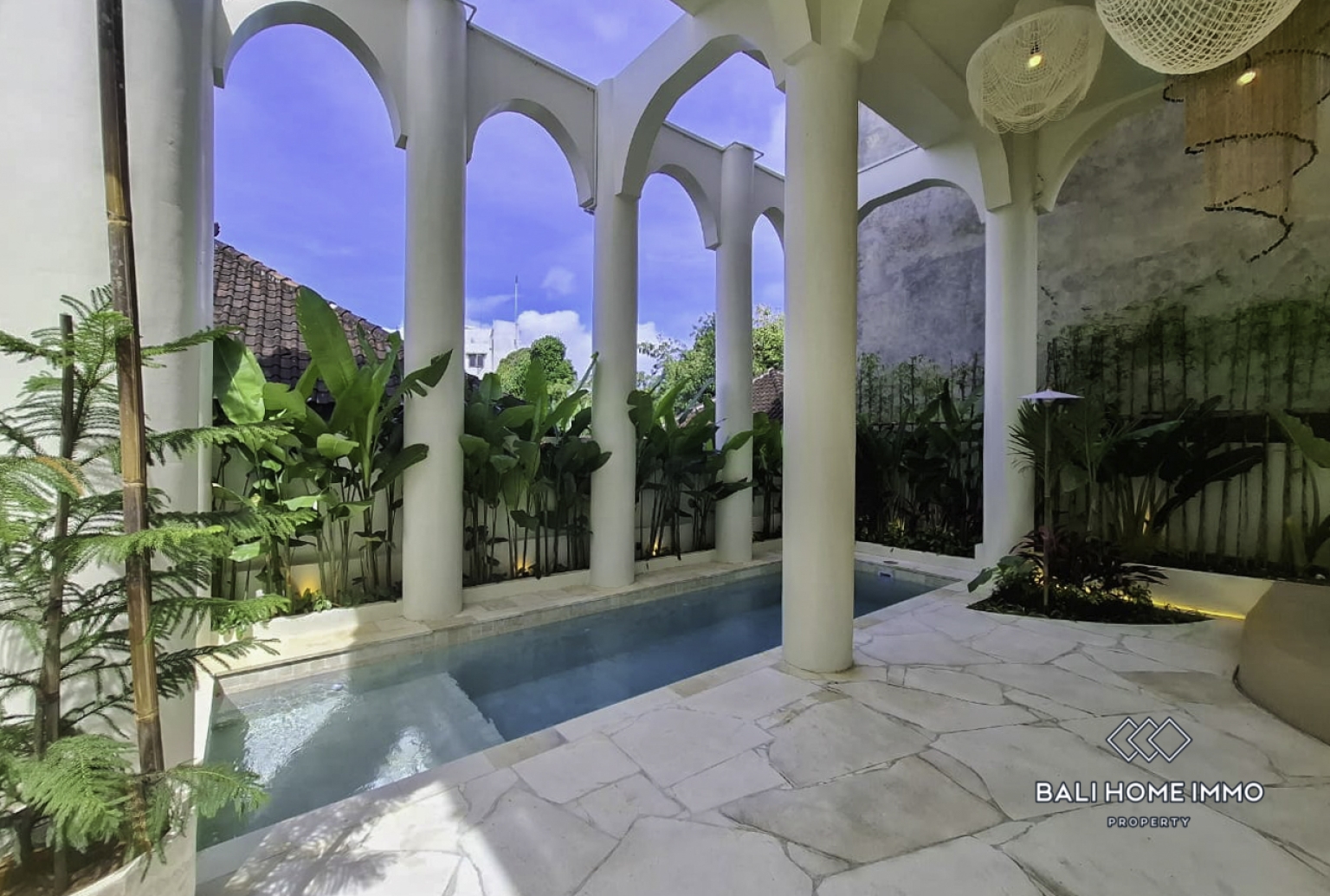 10 Bedroom Suites and Lofts for Sale Near Pandawa Beach view 4