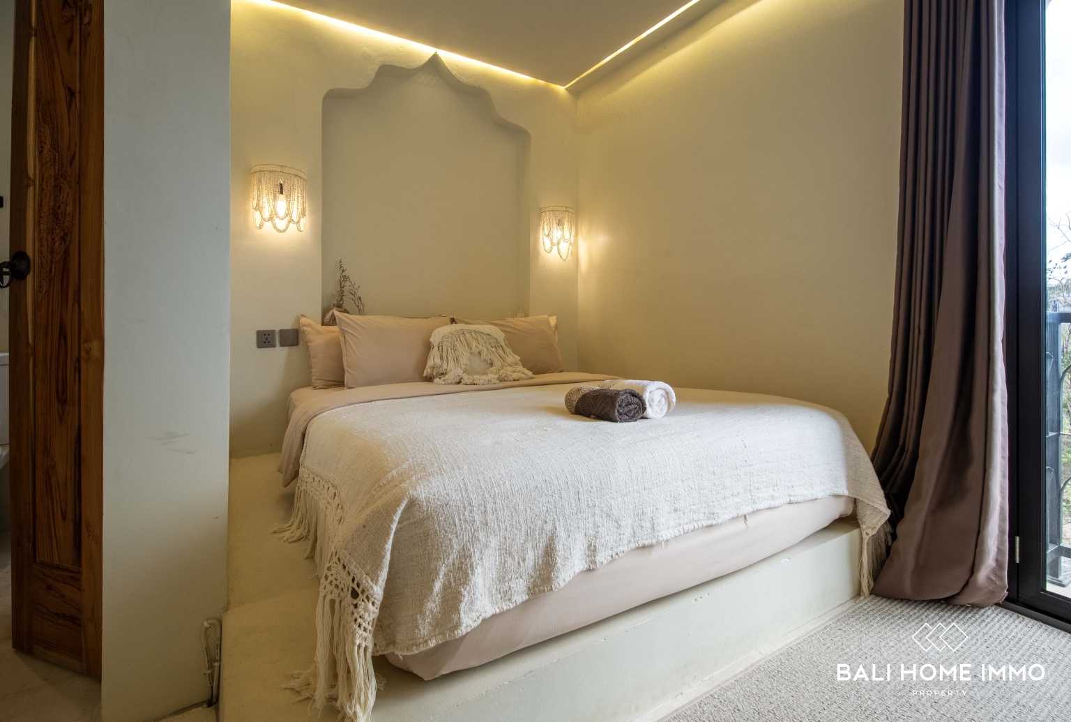 10 Bedroom Suites and Lofts for Sale Near Pandawa Beach view 17