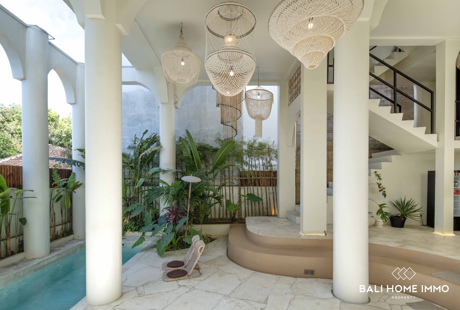 10 Bedroom Suites and Lofts for Sale Near Pandawa Beach view 3
