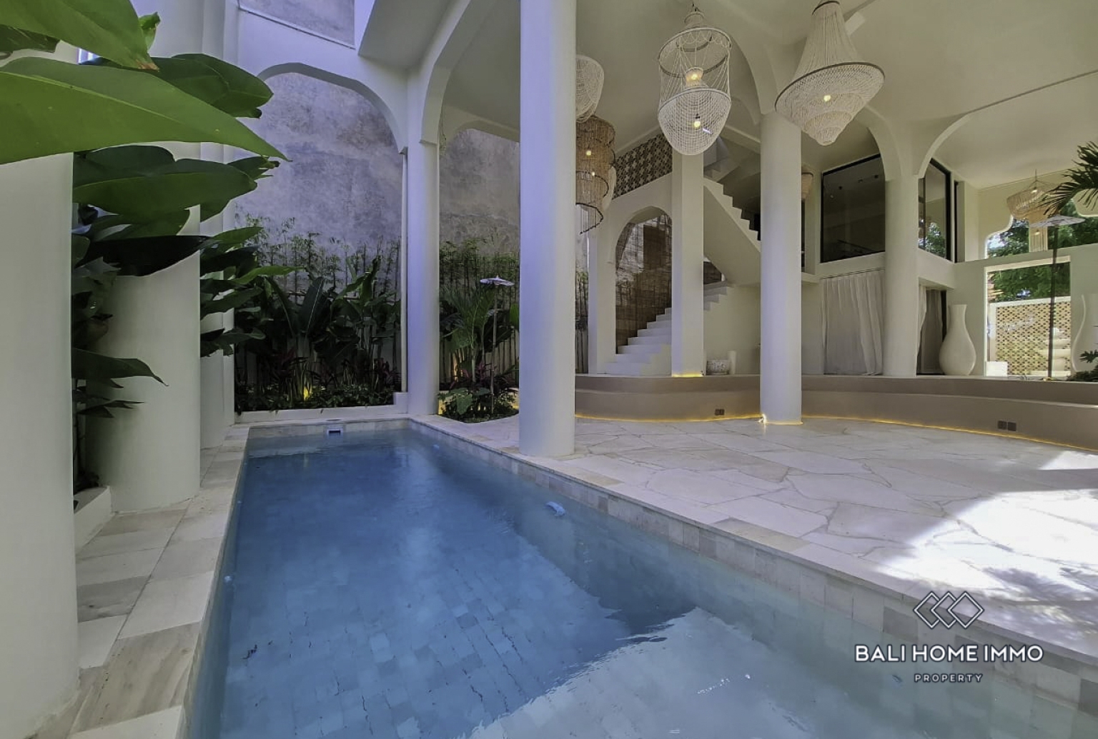 10 Bedroom Suites and Lofts for Sale Near Pandawa Beach view 2
