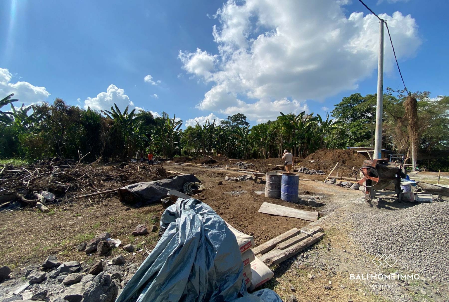 1000 m² LAND FOR SALE LEASEHOLD IN TABANAN BALI view 2