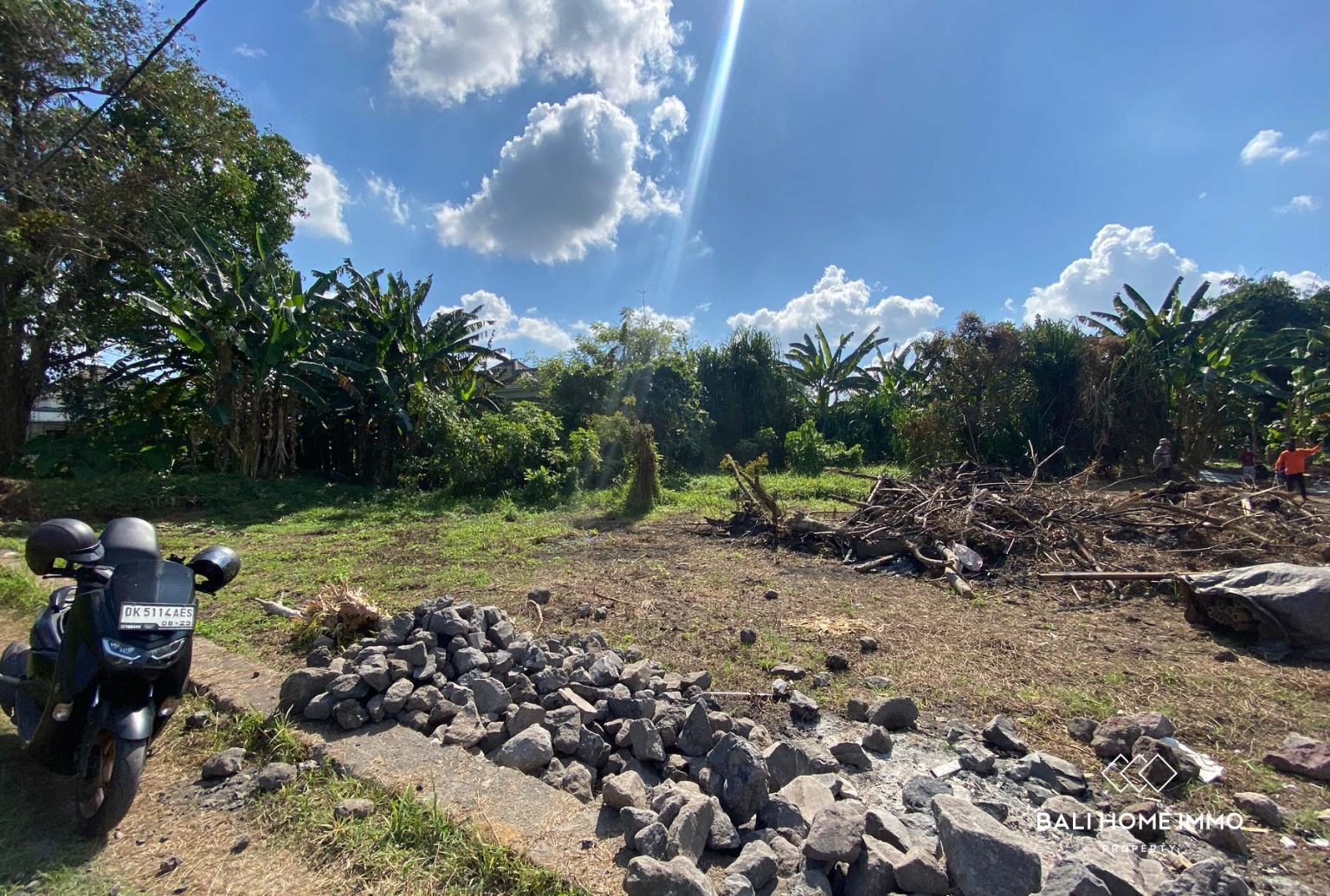 1000 m² LAND FOR SALE LEASEHOLD IN TABANAN BALI view 3