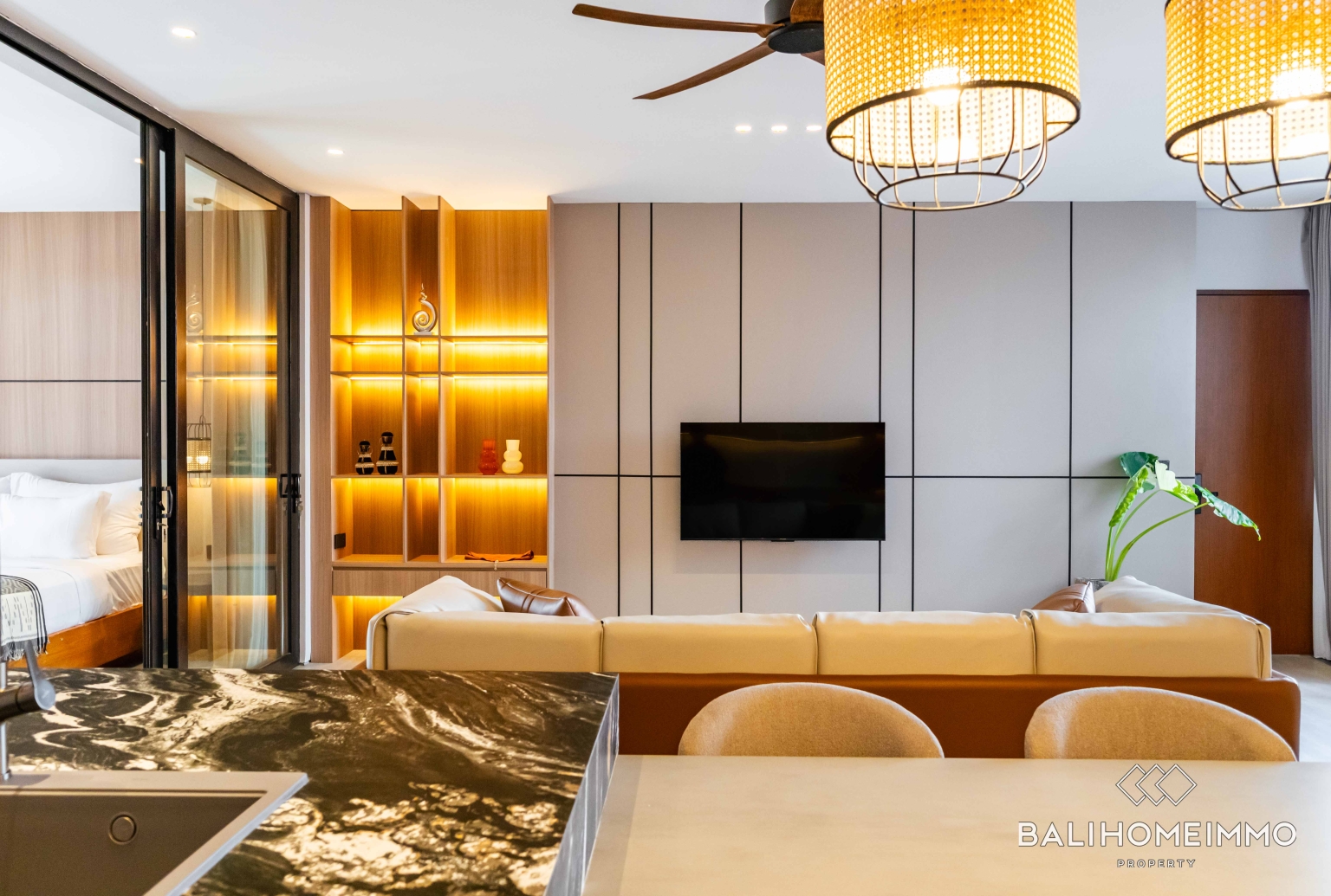 2-BEDROOM APARTMENT FOR RENT IN THE HEART OF BERAWA view 6