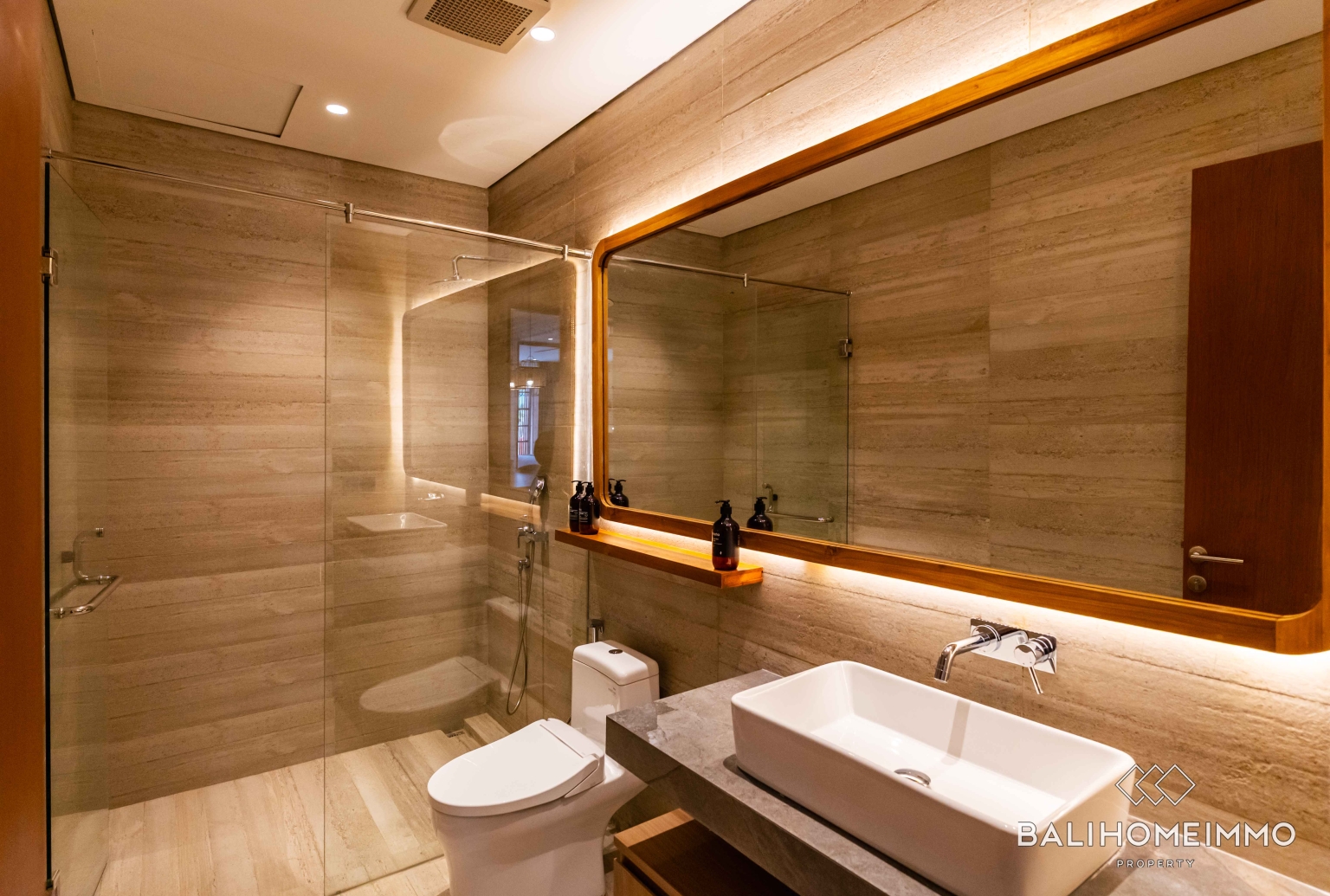 2-BEDROOM APARTMENT FOR RENT IN THE HEART OF BERAWA view 17