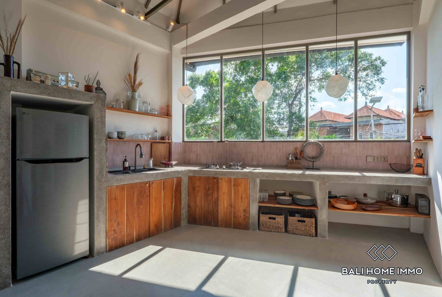 2  Bedroom Apartment For Sale in Canggu Berawa view 6