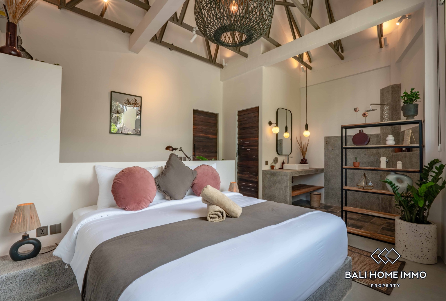 2  Bedroom Apartment For Sale in Canggu Berawa view 9