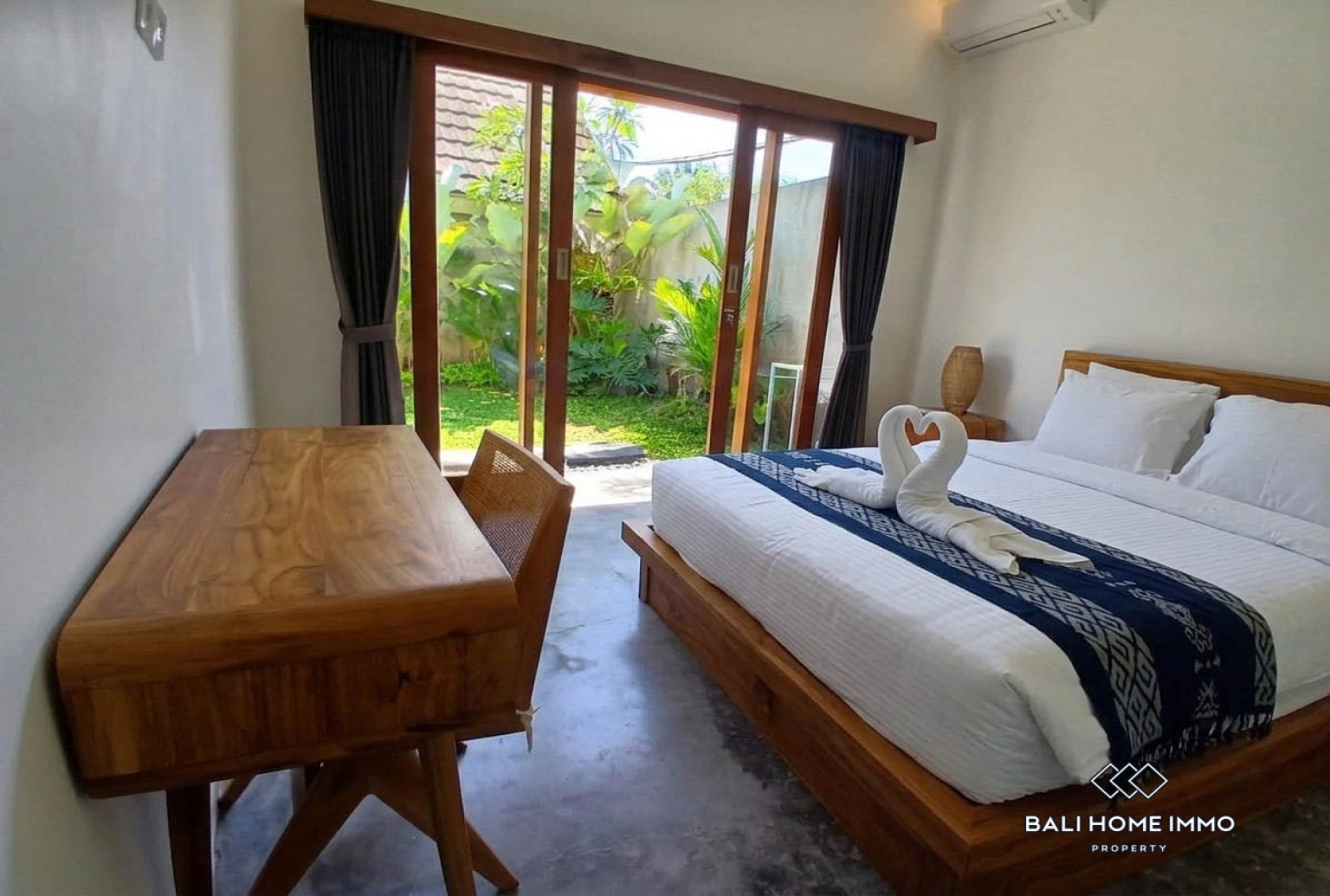 2 Bedroom Minimalist Villa for rent in Ubud view 4