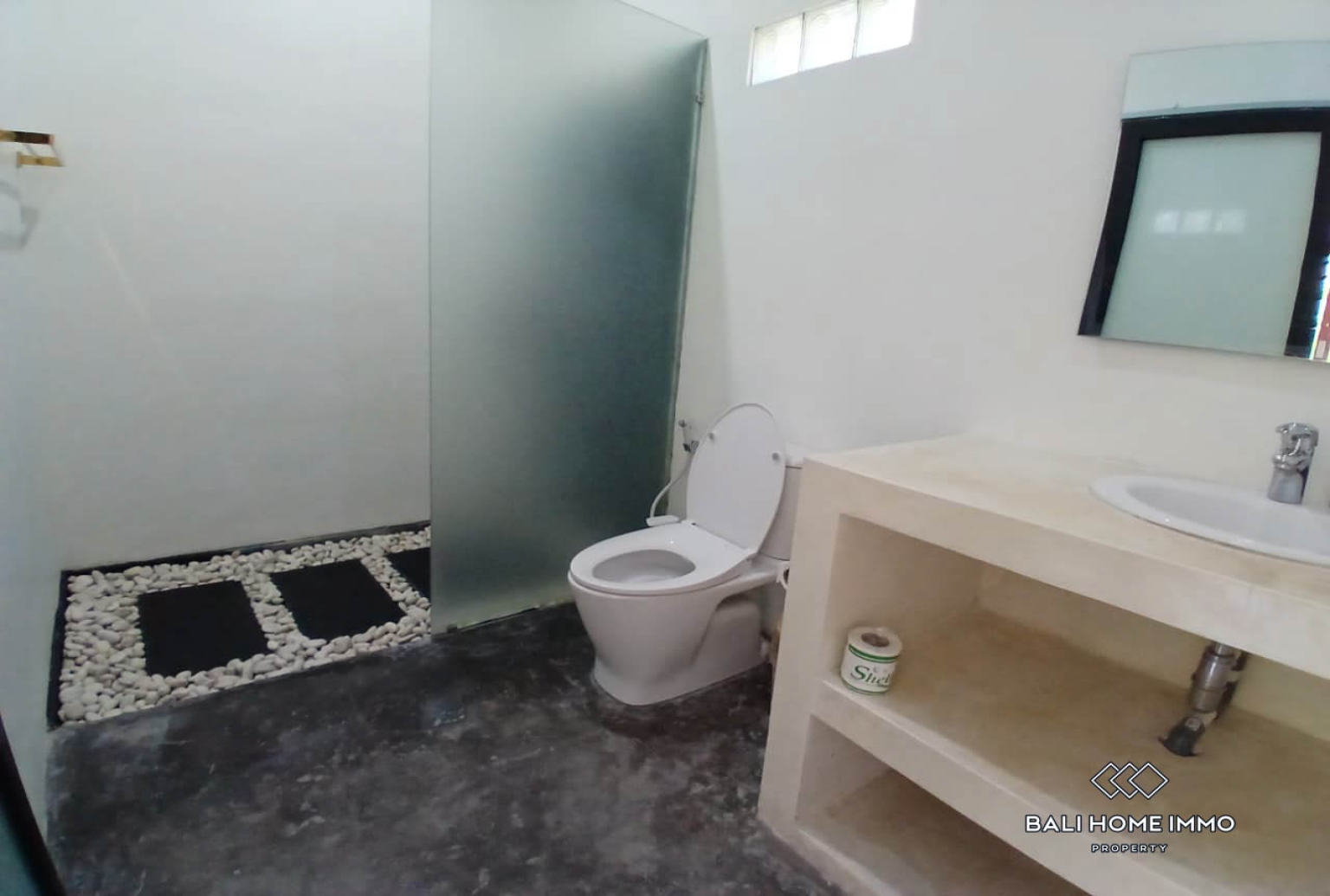 2 Bedroom Minimalist Villa for rent in Ubud view 5