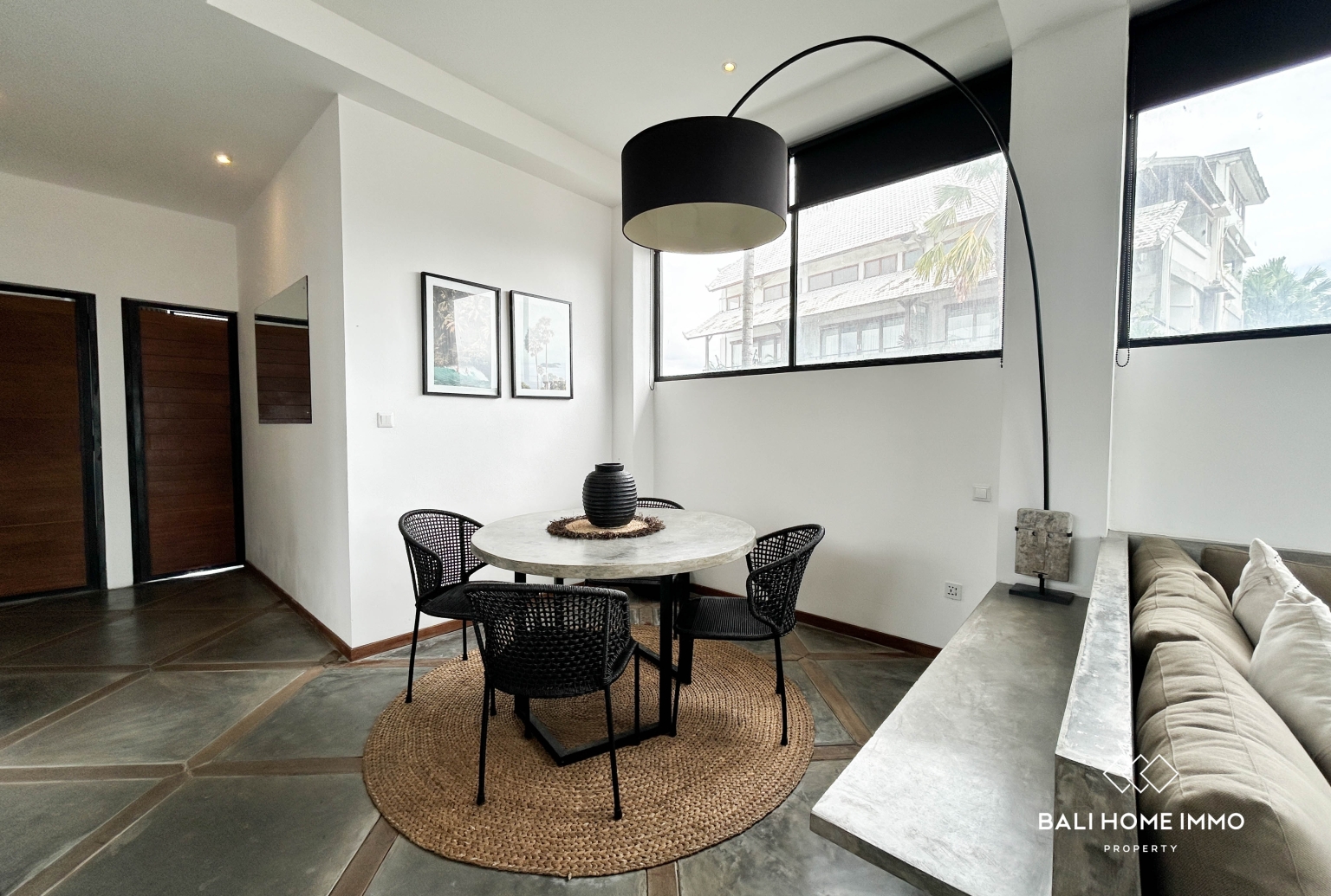 2-Bedroom Modern Loft for Sale in Pink Zone Batu Bolong, Canggu view 4