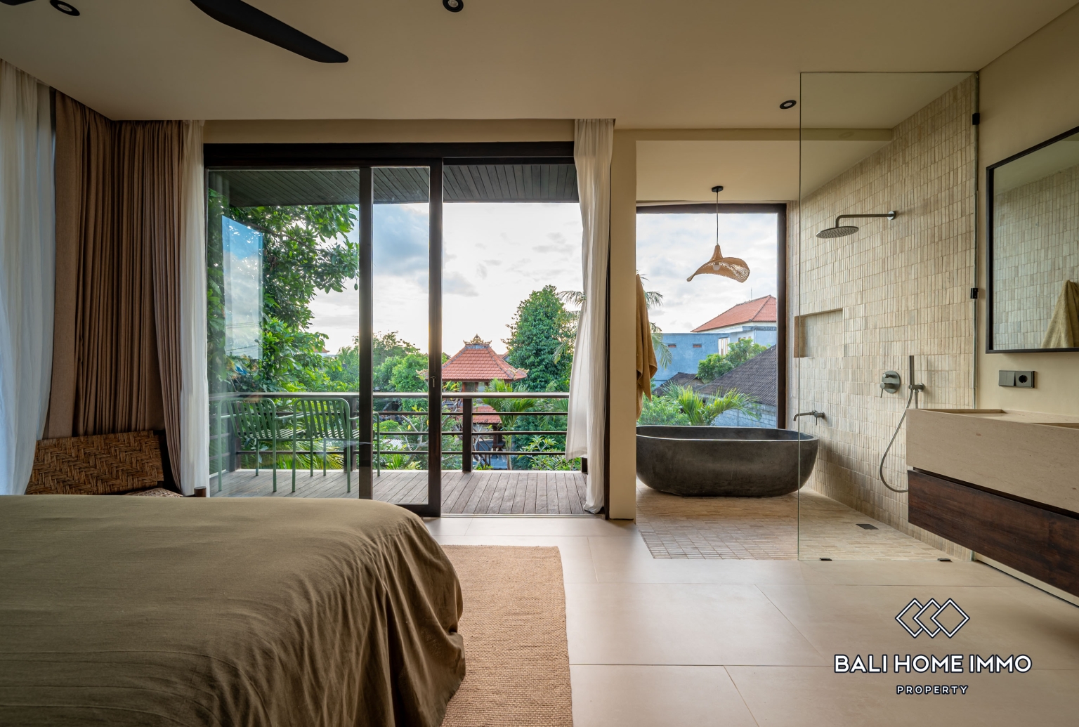 Villa moderne de 2 chambres à louer en bord de mer à Cemagi view 13