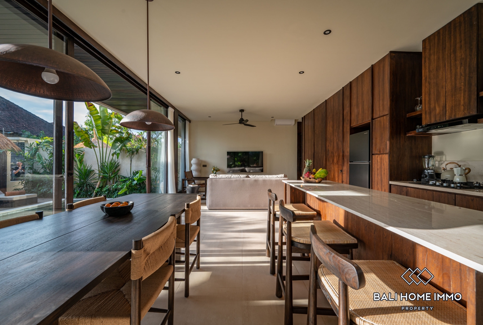 Villa moderne de 2 chambres à louer en bord de mer à Cemagi view 8