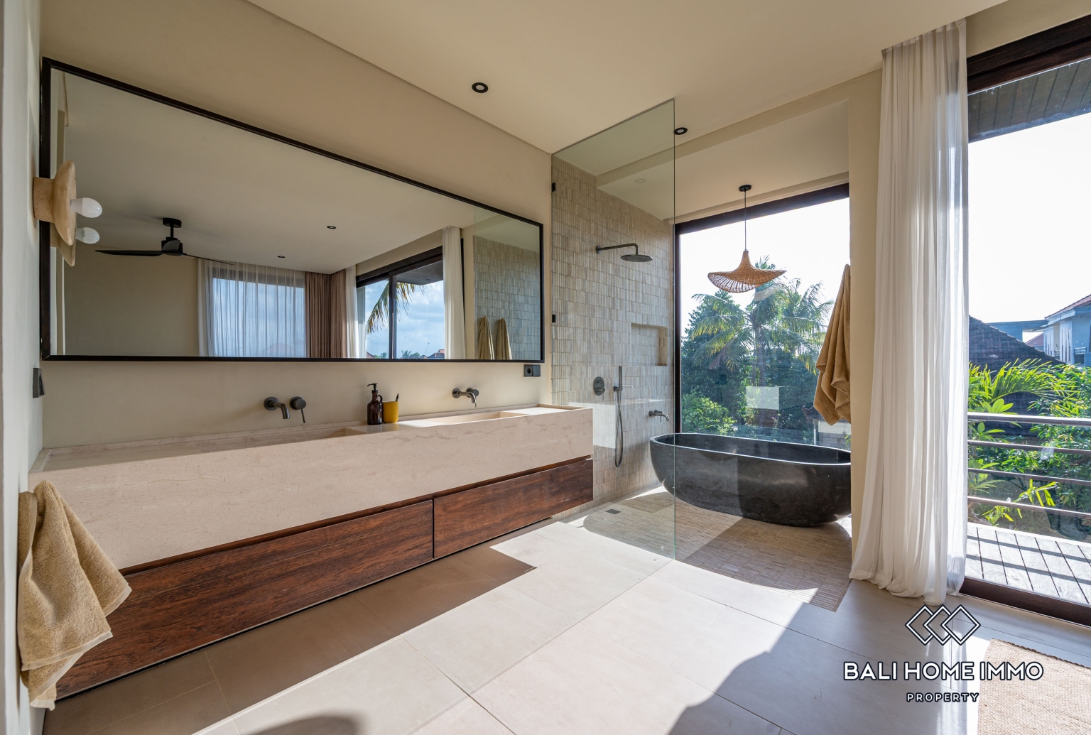 Villa moderne de 2 chambres à louer en bord de mer à Cemagi view 11
