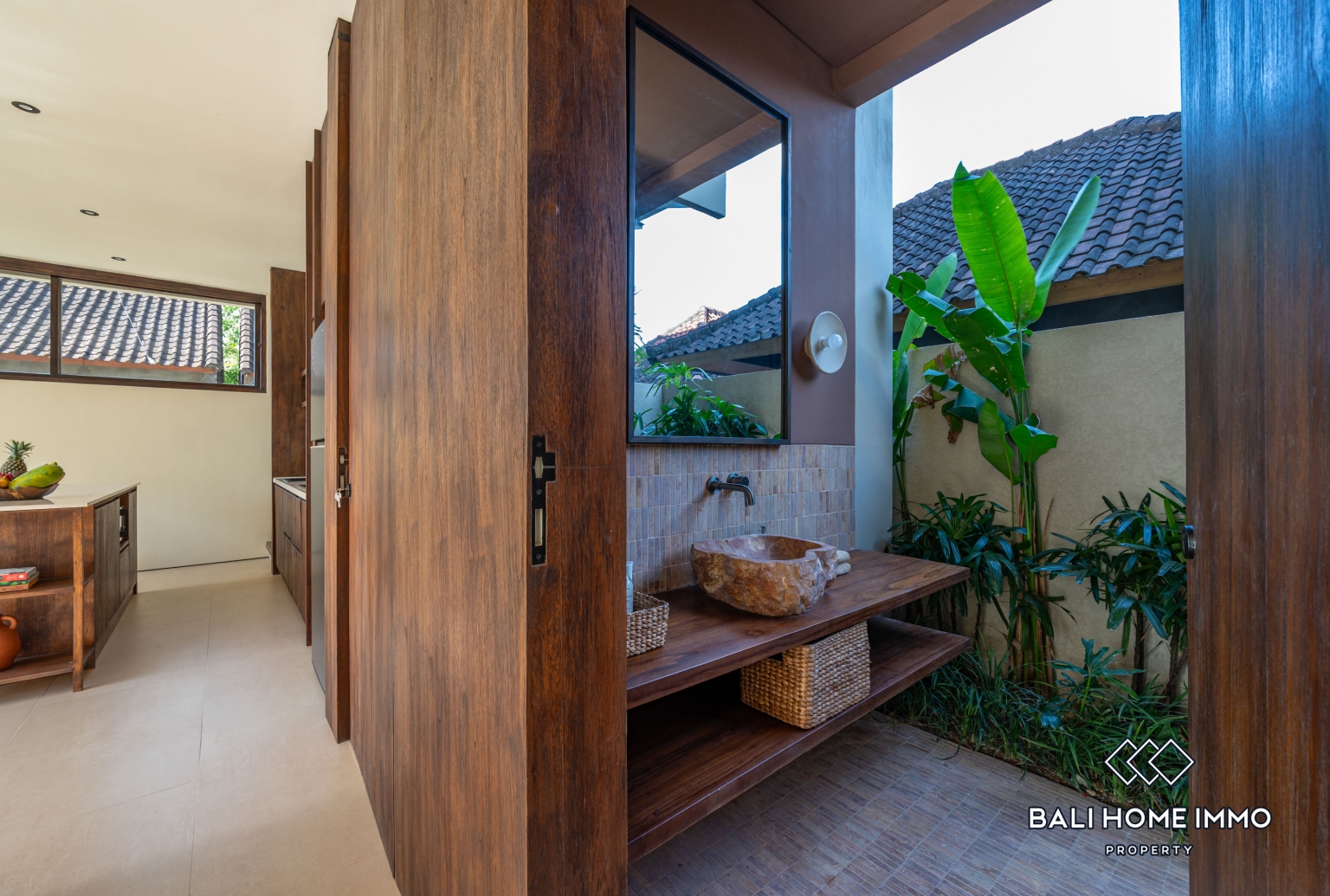 Villa moderne de 2 chambres à louer en bord de mer à Cemagi view 10