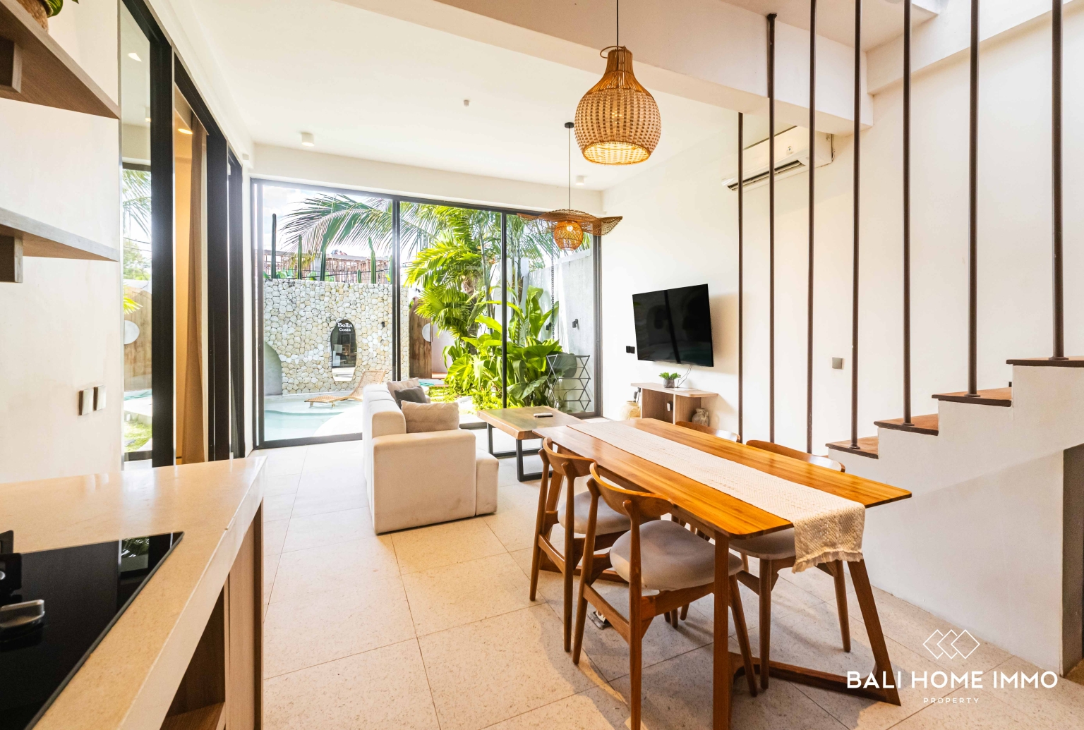 Villa moderne de 2 chambres à vendre à Bali Pererenan côté nord view 10