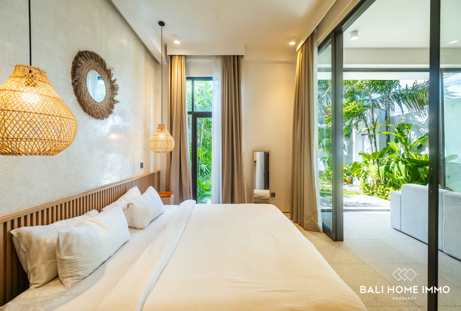 Villa moderne de 2 chambres à vendre à Bali Pererenan côté nord view 15