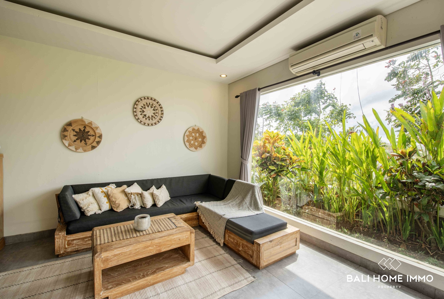 2 Bedroom Ocean View Vintage Villa for Rent in Ungasan view 5