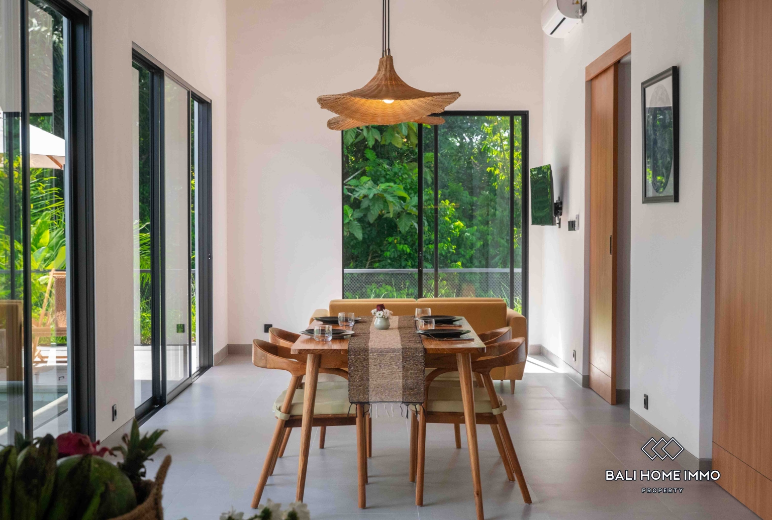 2 Bedroom Tropical Villa For Sale and Rent Near International School in Pejeng Ubud view 3