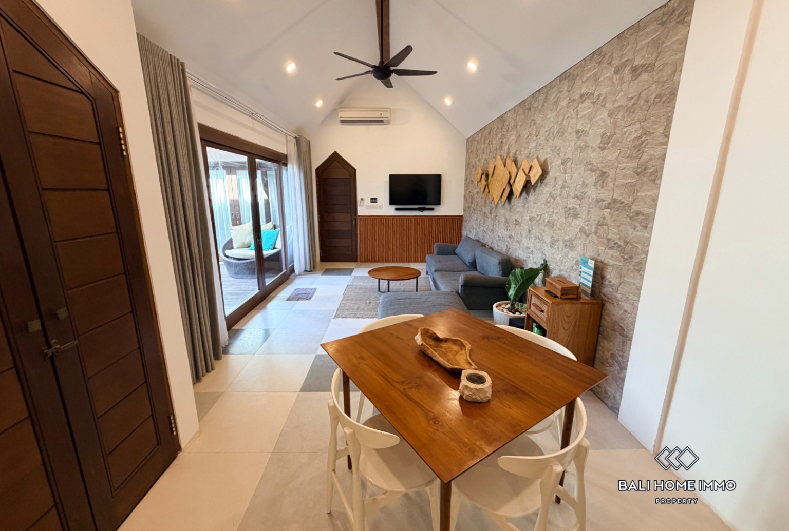 2 Bedroom Villa for rental in Umalas Bali view 5