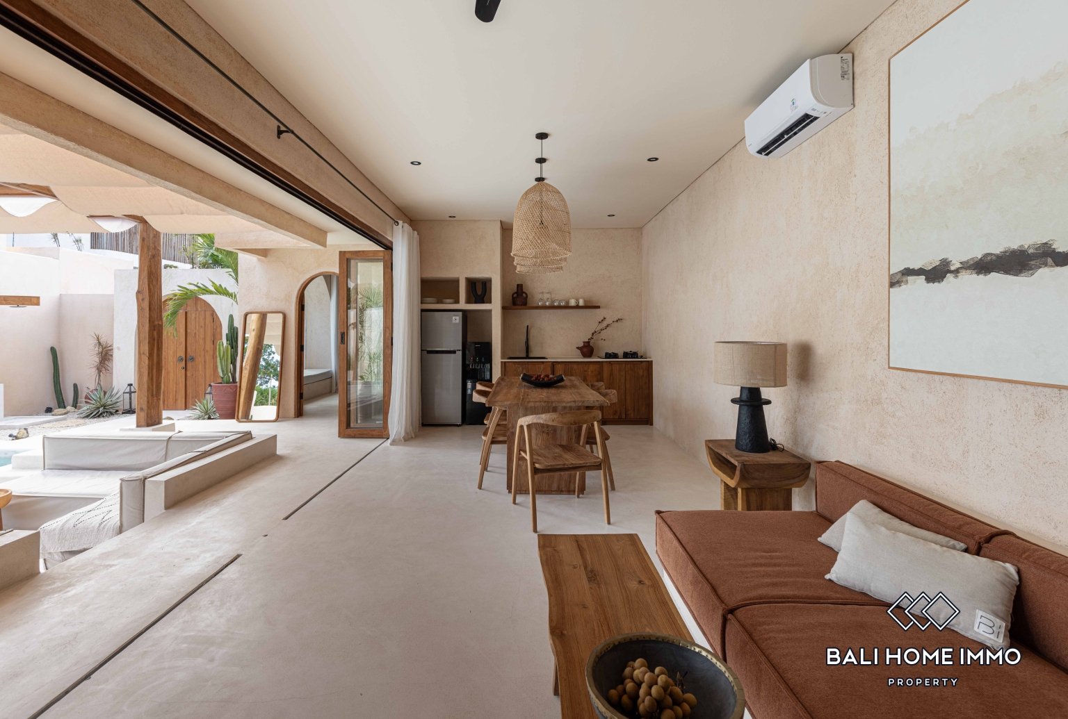 Villa de 2 chambres à louer à Canggu Batu Bolong view 4