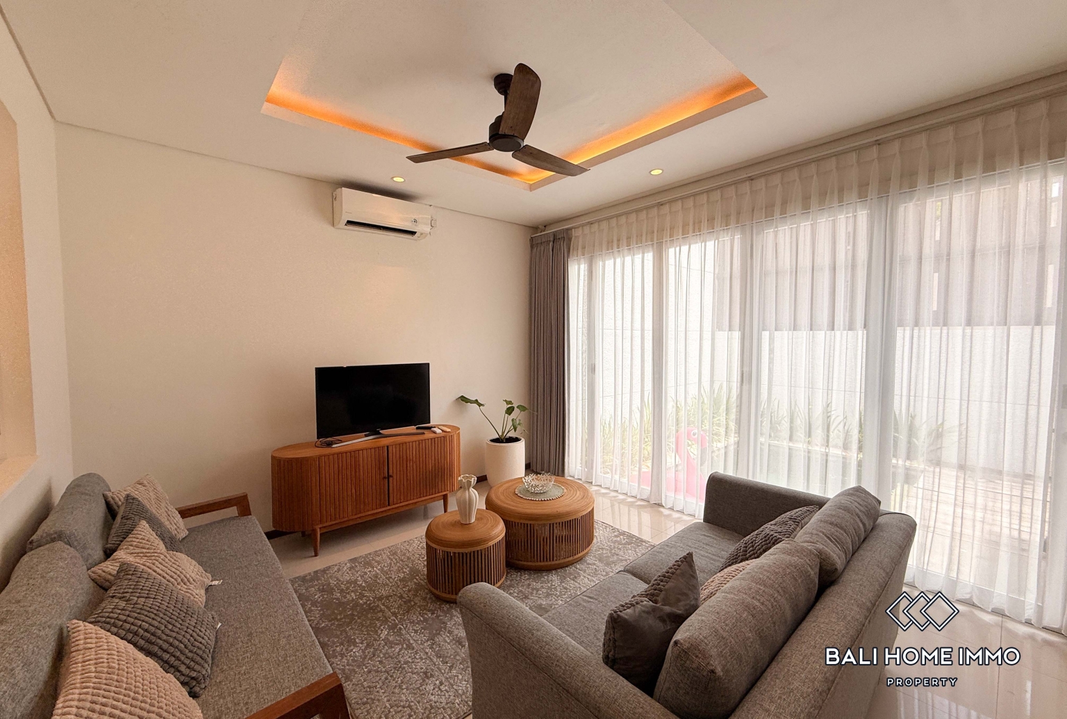 2 Bedroom Villa for Rent in Canggu Berawa view 3