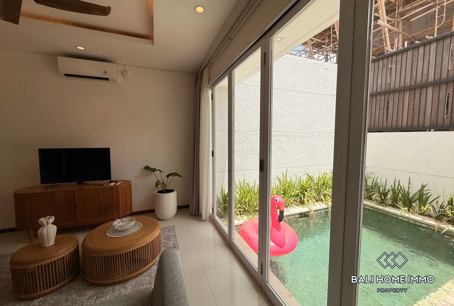 2 Bedroom Villa for Rent in Canggu Berawa view 2