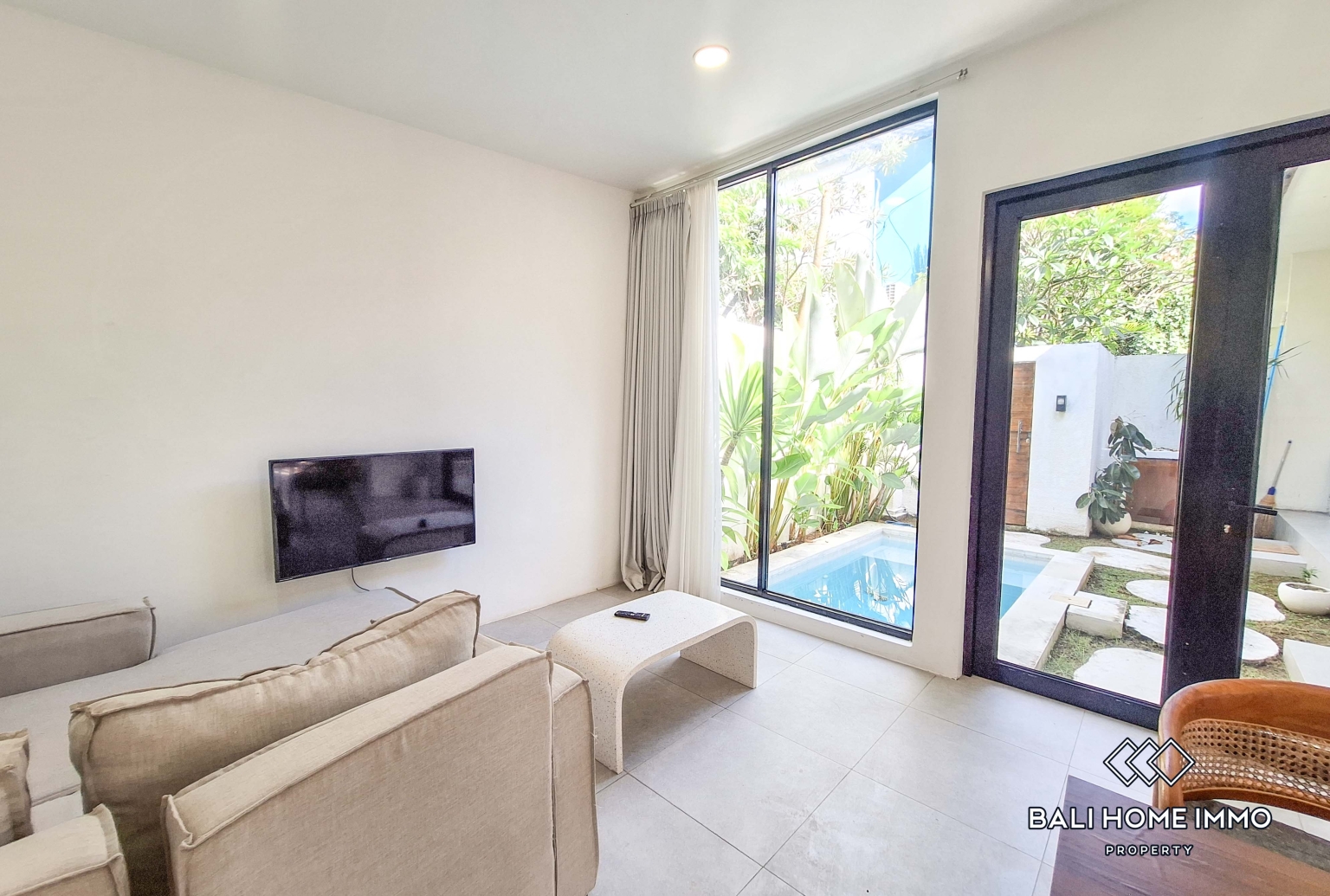 Villa 2 Kamar untuk Disewa di Tepi Pantai Pererenan view 3