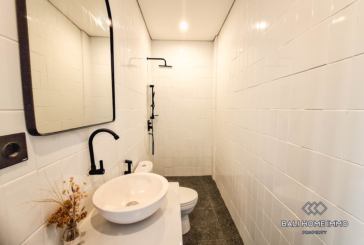 2 Bedroom Villa for Rent in Pererenan Northside view 10