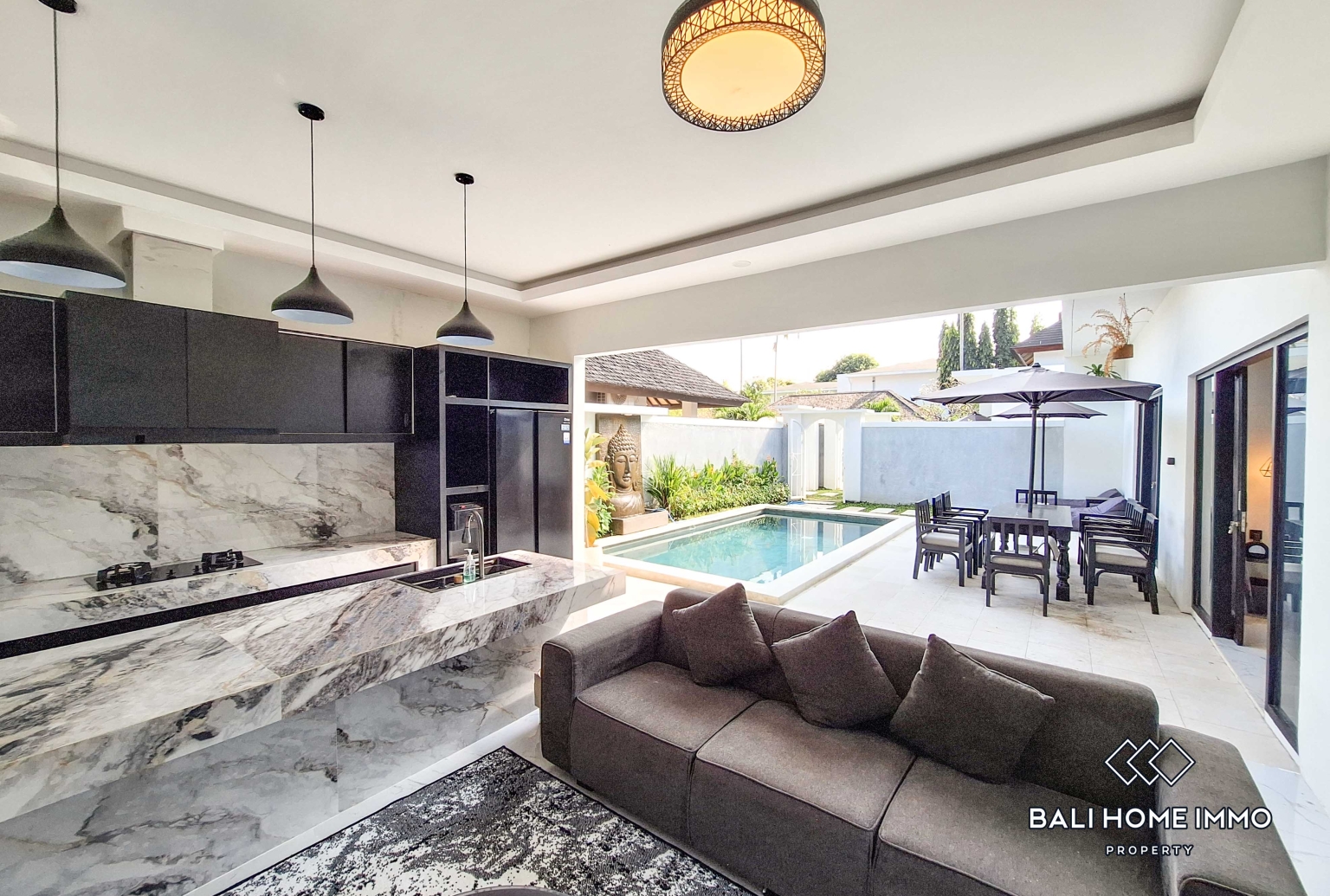 2 Bedroom Villa for Rent in Pererenan Northside view 3